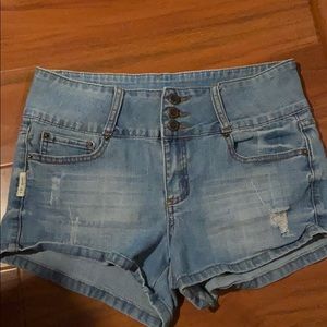 Women’s Jean shorts